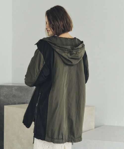 Editt by YECCA VECCA（エディットバイイェッカヴェッカ）の「パディングフーディーコート（ブルゾン・レディース・ブラック/カーキ・FREE）」の9枚目の写真