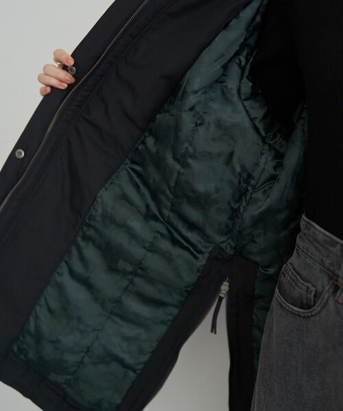 Editt by YECCA VECCA（エディットバイイェッカヴェッカ）の「パディングフーディーコート（ブルゾン・レディース・ブラック/カーキ・FREE）」の18枚目の写真