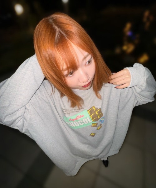 DIP IN CHOCOLATE(ディップインチョコレート)の「【エンジェルブルー×DIP IN CHOCOLATE】プリントビッグスウェット(スウェット・レディース・ブルー/オフホワイト/ライトグレー・F)」の8枚目の写真