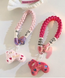 Jelly moo（ジェリームー）の「【 Jelly moo / ジェリームー 】 もこもこ ハート模様 猫チャーム スマホストラップ / スマホチャーム（スマホグッズ）」