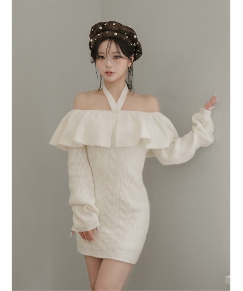 ホルターデザインオフショルニットミニワンピース（ワンピース