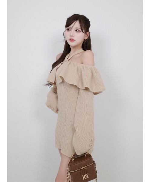 ホルターデザインオフショルニットミニワンピース（ワンピース