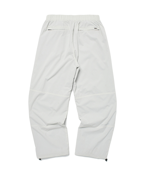 WKNDRS(ウィーキャンドース)の「TECHNICAL WINDBREAKER PANTS (L.GREY)(スウェットパンツ・レディース・その他・X-LARGE/MEDIUM/LARGE)」の3枚目の写真