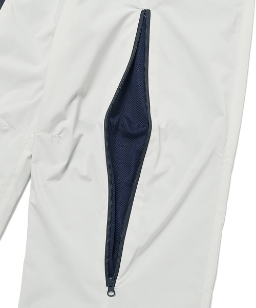 WKNDRS(ウィーキャンドース)の「TECHNICAL WINDBREAKER PANTS (L.GREY)(スウェットパンツ・レディース・その他・X-LARGE/MEDIUM/LARGE)」の6枚目の写真