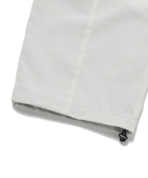 WKNDRS(ウィーキャンドース)の「TECHNICAL WINDBREAKER PANTS (L.GREY)(スウェットパンツ・レディース・その他・X-LARGE/MEDIUM/LARGE)」の7枚目の写真
