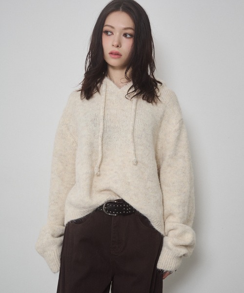 ENVYM（アンビー）の「フーディールーズニットPO（ニット/セーター・レディース・ブラウン/グレー/ベージュ・FREE）」の20枚目の写真