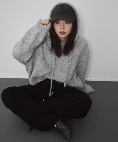 ENVYM（アンビー）の「フーディールーズニットPO（ニット/セーター・レディース・ブラウン/グレー/ベージュ・FREE）」の8枚目の写真