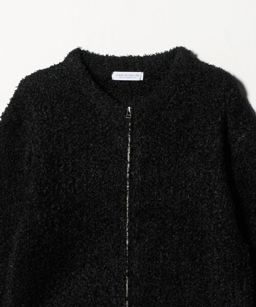 A DAY IN THE LIFE UNITED ARROWS（アデイインザライフユナイテッドアローズ）の「カールフェザー ジップカーディガン ‐ウォッシャブル‐ ＜A DAY IN THE LIFE＞（ニット/セーター・レディース・ブラック/ダークブラウン・FREE）」の6枚目の写真