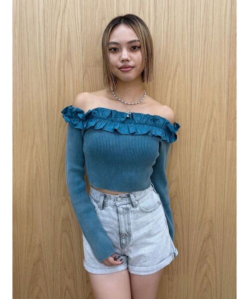 EVRIS（エヴリス）の「フリルピグメントニットトップス（ニット/セーター・レディース・ブルー/ブラック/ベージュ/ピンク・FREE）」の12枚目の写真