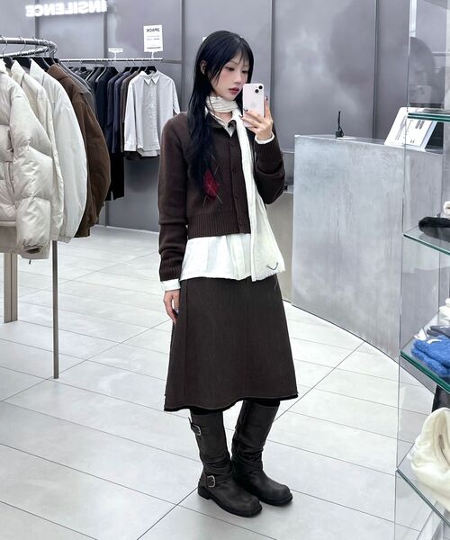 INSILENCE WOMEN(インサイレンスウーマン)の「ロー ディテール ウール スカート BROWN(スカート・レディース・その他・SMALL/MEDIUM/LARGE)」の8枚目の写真