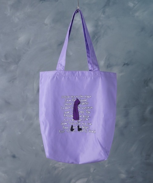 NOIZY(ノイジー)の「Graphic Tote Bag / グラフィック 猫 ワンポイント イラスト プリント トートバッグ(トートバッグ・レディース・グレー/ブラック系その他5/ラベンダー/パープル/ブラック系その他4/ブラック系その他3/サックスブルー/ブラウン系その他/ブラック系その他2/ブラック・ONE SIZE)」の10枚目の写真