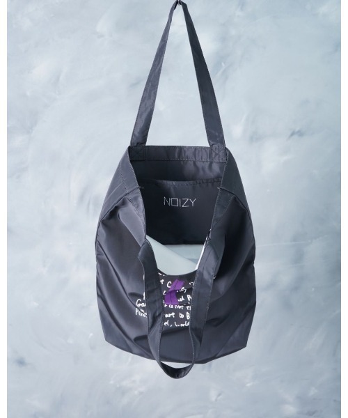 NOIZY(ノイジー)の「Graphic Tote Bag / グラフィック 猫 ワンポイント イラスト プリント トートバッグ(トートバッグ・レディース・グレー/ブラック系その他5/ラベンダー/パープル/ブラック系その他4/ブラック系その他3/サックスブルー/ブラウン系その他/ブラック系その他2/ブラック・ONE SIZE)」の19枚目の写真