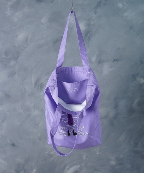 NOIZY(ノイジー)の「Graphic Tote Bag / グラフィック 猫 ワンポイント イラスト プリント トートバッグ(トートバッグ・レディース・グレー/ブラック系その他5/ラベンダー/パープル/ブラック系その他4/ブラック系その他3/サックスブルー/ブラウン系その他/ブラック系その他2/ブラック・ONE SIZE)」の20枚目の写真