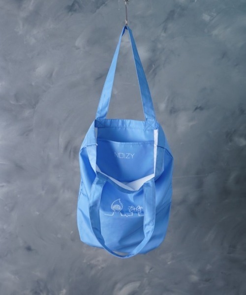 NOIZY(ノイジー)の「Graphic Tote Bag / グラフィック 猫 ワンポイント イラスト プリント トートバッグ(トートバッグ・レディース・グレー/ブラック系その他5/ラベンダー/パープル/ブラック系その他4/ブラック系その他3/サックスブルー/ブラウン系その他/ブラック系その他2/ブラック・ONE SIZE)」の18枚目の写真