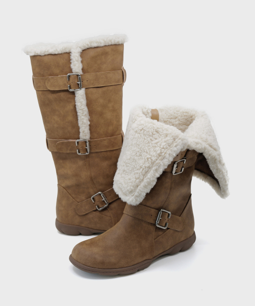 FOGGY MOODY(ポギムディ)の「Ember 0034. Belted Fur Boots - 2colors(ブーツ・レディース・ブラック/ブラウン・25cm/22.5cm/23cm/23.5cm/24cm/24.5cm)」の16枚目の写真