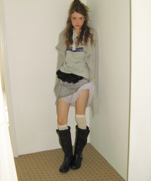 FOGGY MOODY(ポギムディ)の「Ember 0034. Belted Fur Boots - 2colors(ブーツ・レディース・ブラック/ブラウン・25cm/22.5cm/23cm/23.5cm/24cm/24.5cm)」の19枚目の写真