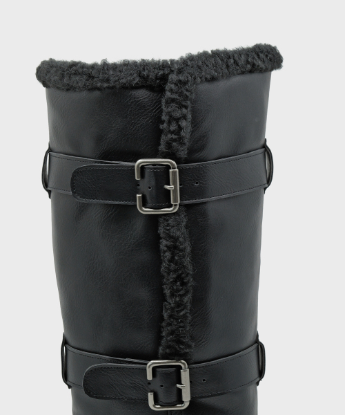 FOGGY MOODY(ポギムディ)の「Ember 0034. Belted Fur Boots - 2colors(ブーツ・レディース・ブラック/ブラウン・25cm/22.5cm/23cm/23.5cm/24cm/24.5cm)」の13枚目の写真