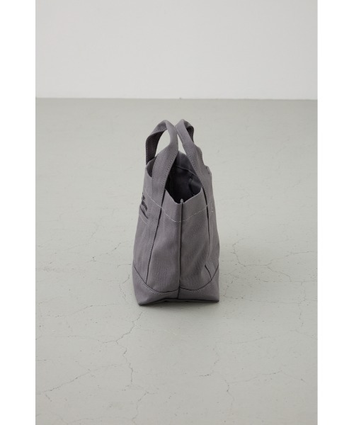 AZUL by moussy（アズールバイマウジー）の「ロゴ刺繍ミニトートバック（トートバッグ・メンズ・ライトカーキ/グレー/アイボリー/ブラック・FREE）」の13枚目の写真