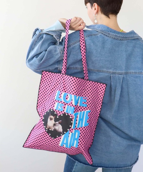 Three Four Time（ｽﾘｰﾌｫｰﾀｲﾑ）の「【Casselini】Team DOUBUTSUトート（トートバッグ・レディース・ブラック/ピンク/ベージュ・FREE）」の3枚目の写真