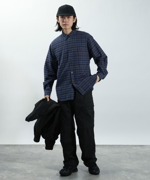 BAYFLOW(ベイフロー)の「Feels FLOWチェックシャツ(シャツ/ブラウス・メンズ・ベージュ/グリーン/ブラウン・MEDIUM/LARGE)」の7枚目の写真