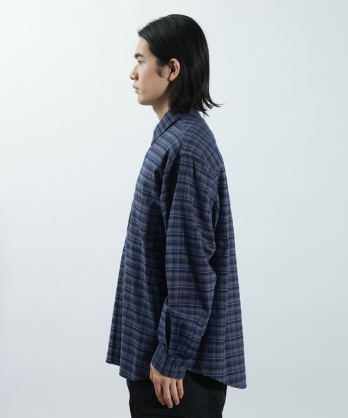 BAYFLOW(ベイフロー)の「Feels FLOWチェックシャツ(シャツ/ブラウス・メンズ・ベージュ/グリーン/ブラウン・MEDIUM/LARGE)」の15枚目の写真