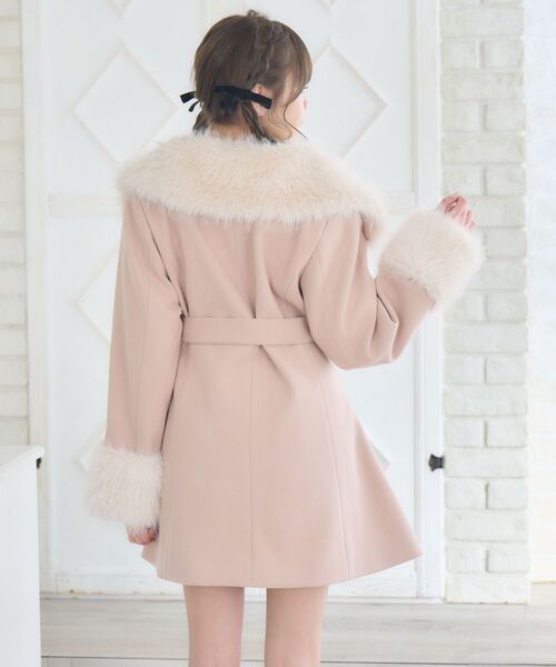 ems excite（エムズエキサイト）の「2wayファー襟付リボンコート（その他アウター・レディース・チャコールグレー/ピンク・FREE）」の13枚目の写真