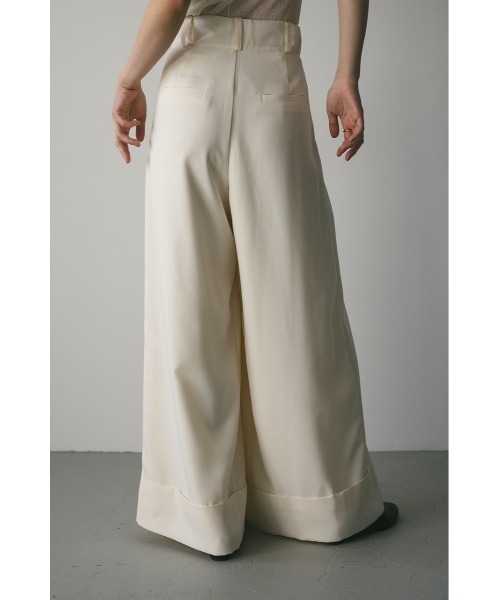 STYLEMIXER（スタイルミキサー）の「ディープタックワイドパンツ（スラックス・レディース・アイボリー/ブラック/ベージュ・SMALL/MEDIUM）」の8枚目の写真