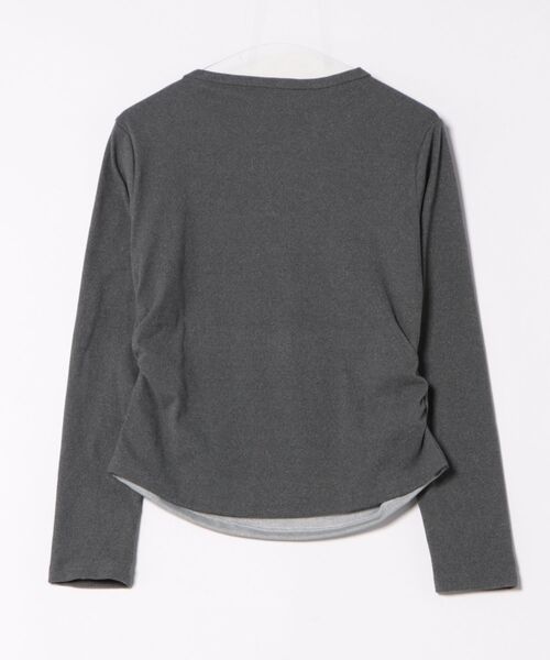 WEGO(ウィゴー)の「WEGO/レイヤード風カットソー/ロンTトップス(Tシャツ/カットソー・レディース・グレー/ブラック・MEDIUM/LARGE)」の3枚目の写真