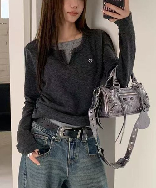 WEGO(ウィゴー)の「WEGO/レイヤード風カットソー/ロンTトップス(Tシャツ/カットソー・レディース・グレー/ブラック・MEDIUM/LARGE)」の14枚目の写真