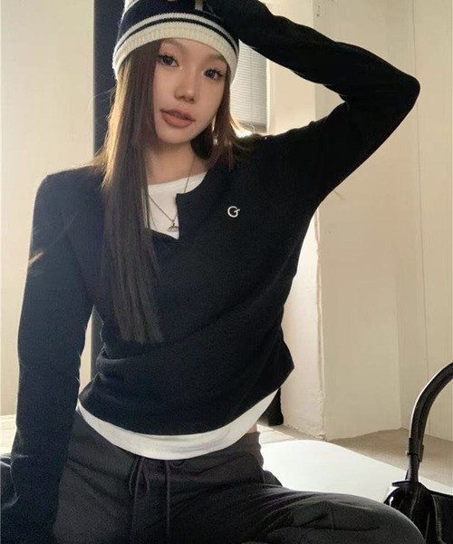 WEGO(ウィゴー)の「WEGO/レイヤード風カットソー/ロンTトップス(Tシャツ/カットソー・レディース・グレー/ブラック・MEDIUM/LARGE)」の10枚目の写真