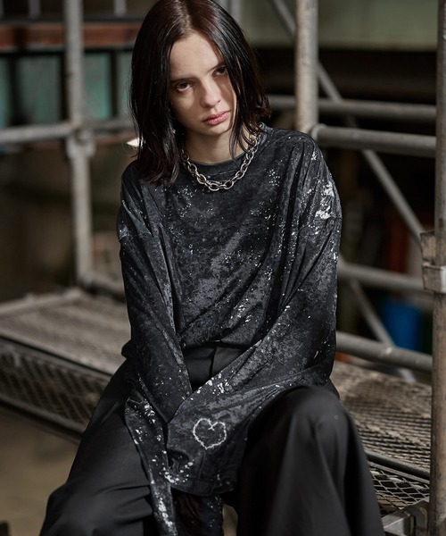 ERAR（エラー）の「【ERAR】タトゥーライクハート刺繍ベロアメッシュロンT（Tシャツ/カットソー・メンズ・ブラック系1/ブラック系2/ブラック・XL/L/M/S）」の3枚目の写真