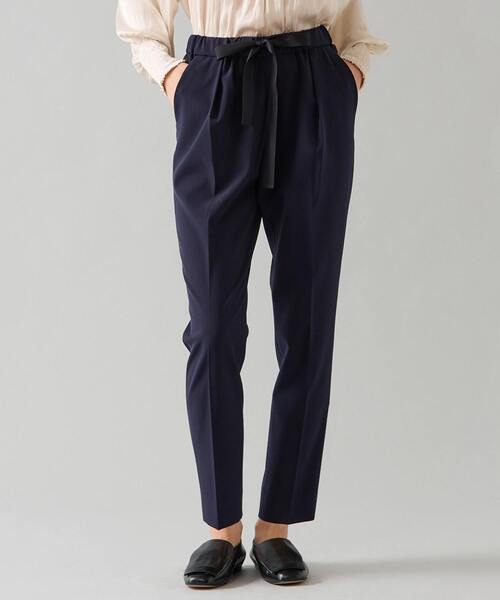 Tiara（ティアラ）の「イージタックパンツ（スラックス・レディース・ネイビー/アイボリー/ブラック・2/3/4）」の3枚目の写真