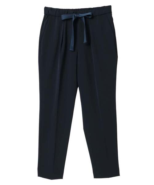Tiara（ティアラ）の「イージタックパンツ（スラックス・レディース・ネイビー/アイボリー/ブラック・2/3/4）」の7枚目の写真
