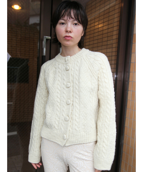 NUUANU(ヌアヌ)の「Granny Cardigan_Cream(カーディガン/ボレロ・レディース・その他・ONE SIZE)」の1枚目の写真