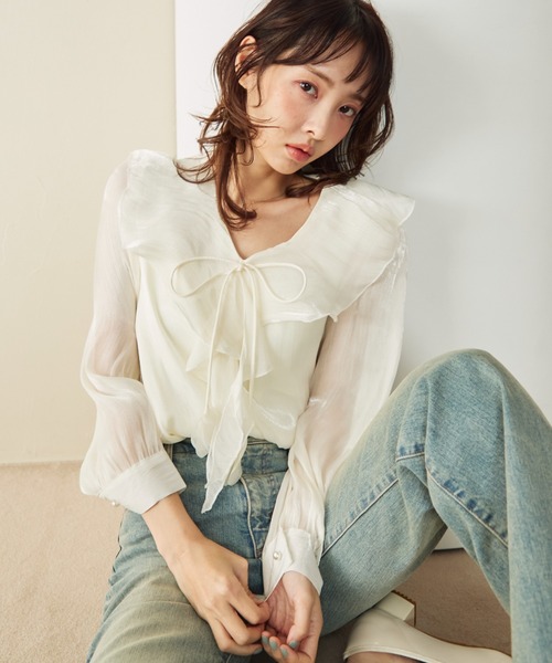 krahe(クレーエ)の「グロッシーシアー ビッグフリルブラウス(シャツ/ブラウス・レディース・ベージュ/グリーン・FREE)」の19枚目の写真