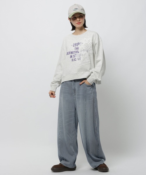 niko and...（ニコアンド）の「クラフトレースカレッジプルオーバー（スウェット・レディース・ナチュラル/ブルー/ネイビー・LARGE/MEDIUM）」の4枚目の写真