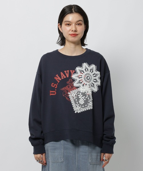 niko and...（ニコアンド）の「クラフトレースカレッジプルオーバー（スウェット・レディース・ナチュラル/ブルー/ネイビー・LARGE/MEDIUM）」の13枚目の写真