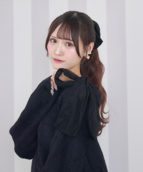 couture BY ROJITA(クチュールバイロジータ)の「肩リボンニットミニワンピース(ワンピース・レディース・ブラック/ホワイト・FREE)」の10枚目の写真