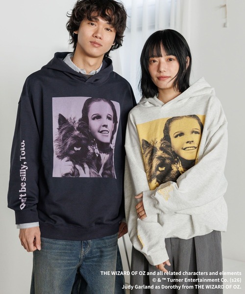 PBLIM（ページボーイリム）の「《UNISEX》カラーフォトパーカー【PBLIM/オズの魔法使】（パーカー・レディース・グレー/ネイビー・MEDIUM/LARGE）」の11枚目の写真