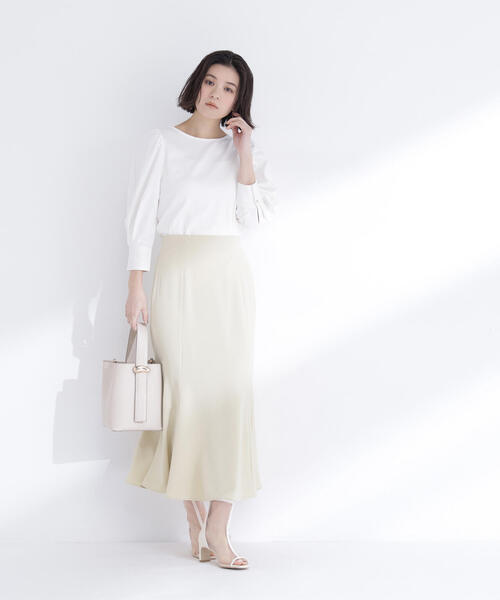 NATURAL BEAUTY BASIC(ナチュラルビューティーベーシック)の「◇パネル切替マーメイドスカート(スカート・レディース・ベージュ/イエロー/チャコールグレー・MEDIUM/P/S)」の15枚目の写真