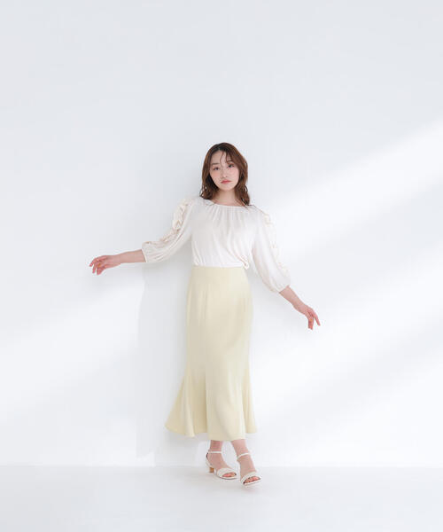 NATURAL BEAUTY BASIC(ナチュラルビューティーベーシック)の「◇パネル切替マーメイドスカート(スカート・レディース・ベージュ/イエロー/チャコールグレー・MEDIUM/P/S)」の14枚目の写真