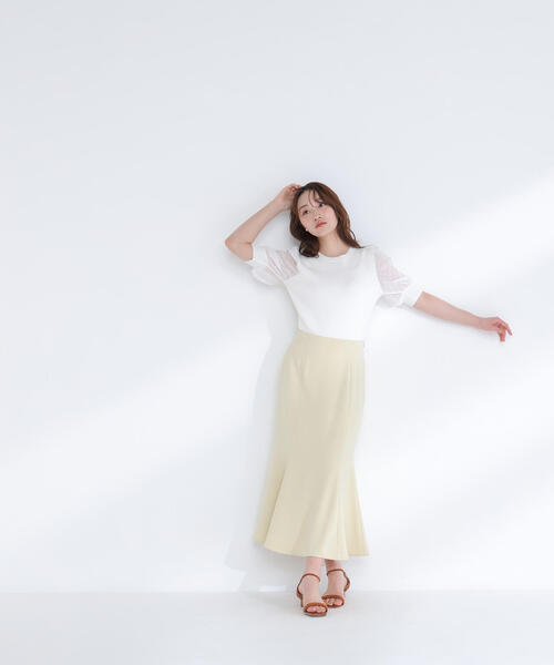 NATURAL BEAUTY BASIC(ナチュラルビューティーベーシック)の「◇パネル切替マーメイドスカート(スカート・レディース・ベージュ/イエロー/チャコールグレー・MEDIUM/P/S)」の11枚目の写真