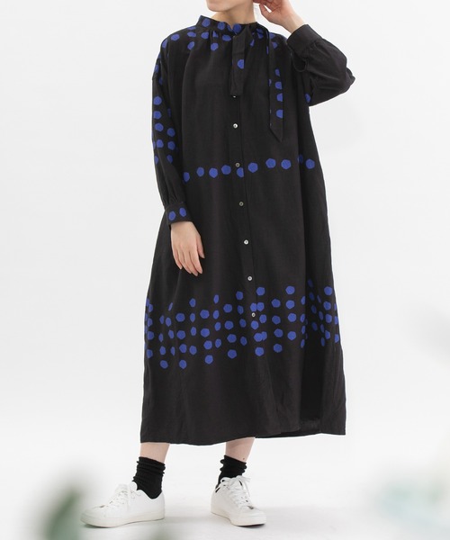 nop de nod(ノップドゥノッド)の「リネンレーヨンパネルドット2wayワンピース(ワンピース・レディース・ブラック/ピンク/ブルー・3)」の4枚目の写真