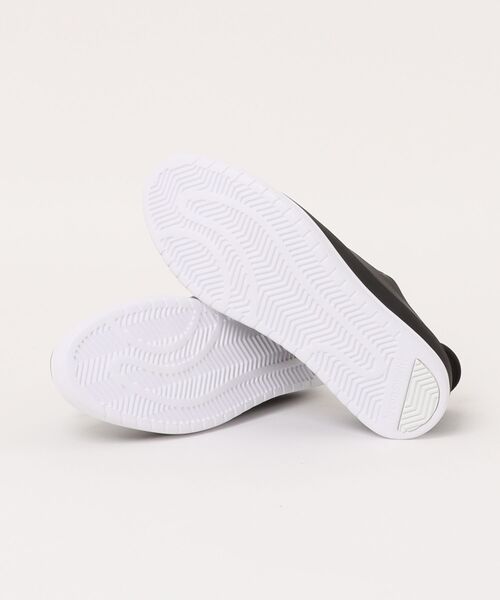 le coq sportif（ルコックスポルティフ）の「le coq sportif ルコックスポルティフ 【ハンズフリー】LCS ALMA R SI 防水 軽量 レディーススニーカー(LCSアルマレインSI)（スニーカー・レディース・ブラック/グレー/ホワイト・23.0cm/24.0cm/25.0cm）」の5枚目の写真