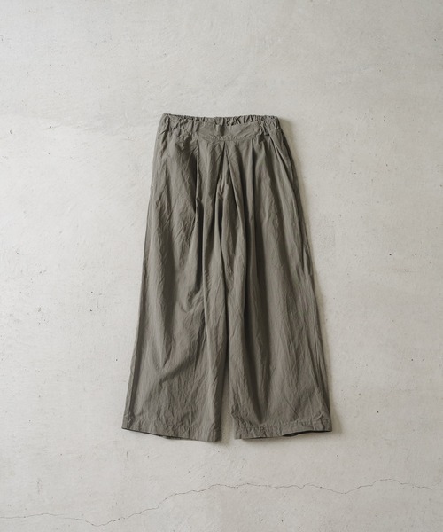 quadro（クオドロ）の「コットンブロードシャンブレーワンプリーツパンツ（その他パンツ・レディース・ブラック/カーキ/グレー・FREE）」の4枚目の写真