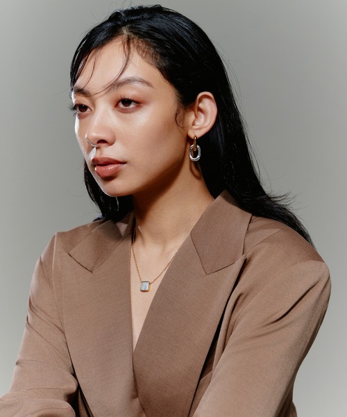 novice（ノーヴィス）の「【novice】Bicolor Square Hoop Pierce［Stainless］（ピアス（両耳用）・レディース・その他・FREE）」の2枚目の写真