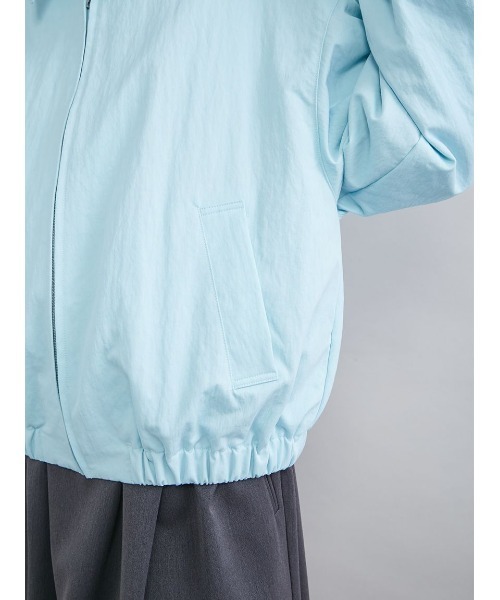 Mila Owen（ミラオーウェン）の「フォルムデザインスウィングトップ（ブルゾン・レディース・ライトブルー/アイボリー/ベージュ・1/0）」の13枚目の写真