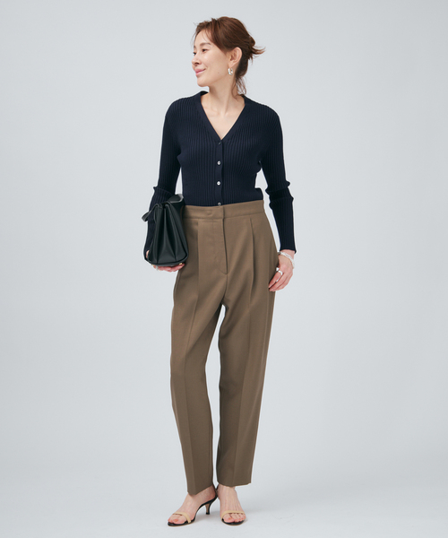 VERMEIL par iena（ヴェルメイユパーイエナ）の「《追加》イタリア糸 RIB Vネックカーディガン（カーディガン/ボレロ・レディース・ピンク/アイボリー/ネイビー・FREE）」の11枚目の写真