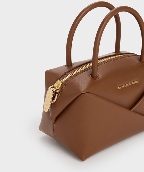 CHARLES & KEITH(チャールズ & キース)の「Midoriミドリジオメトリックボウリングバッグ(トートバッグ・レディース・チョコ/ダークブラック・S)」の4枚目の写真