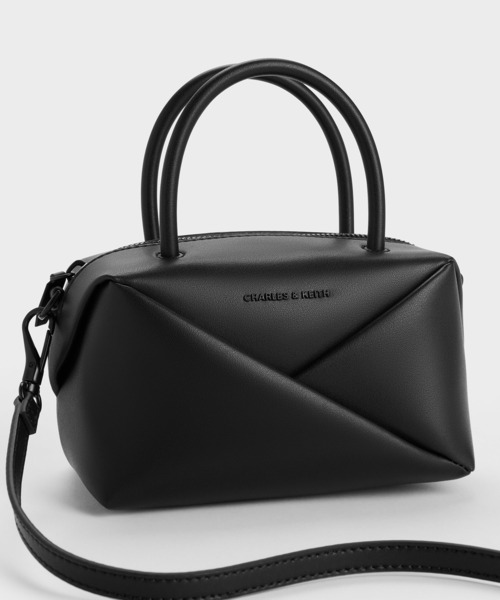 CHARLES & KEITH(チャールズ & キース)の「Midoriミドリジオメトリックボウリングバッグ(トートバッグ・レディース・チョコ/ダークブラック・S)」の8枚目の写真